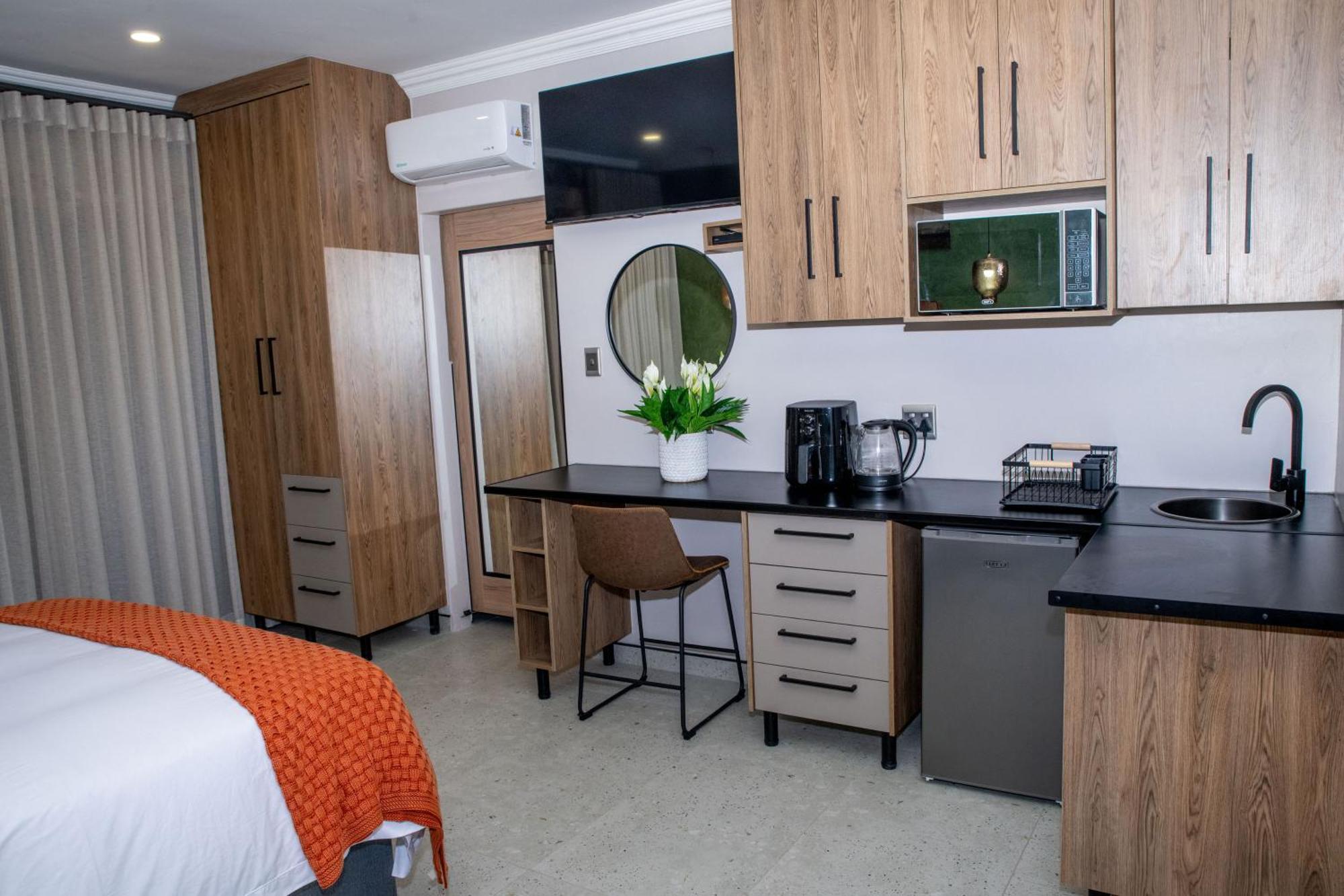 Iso'Bella Vita Guesthouse Phalaborwa Dış mekan fotoğraf