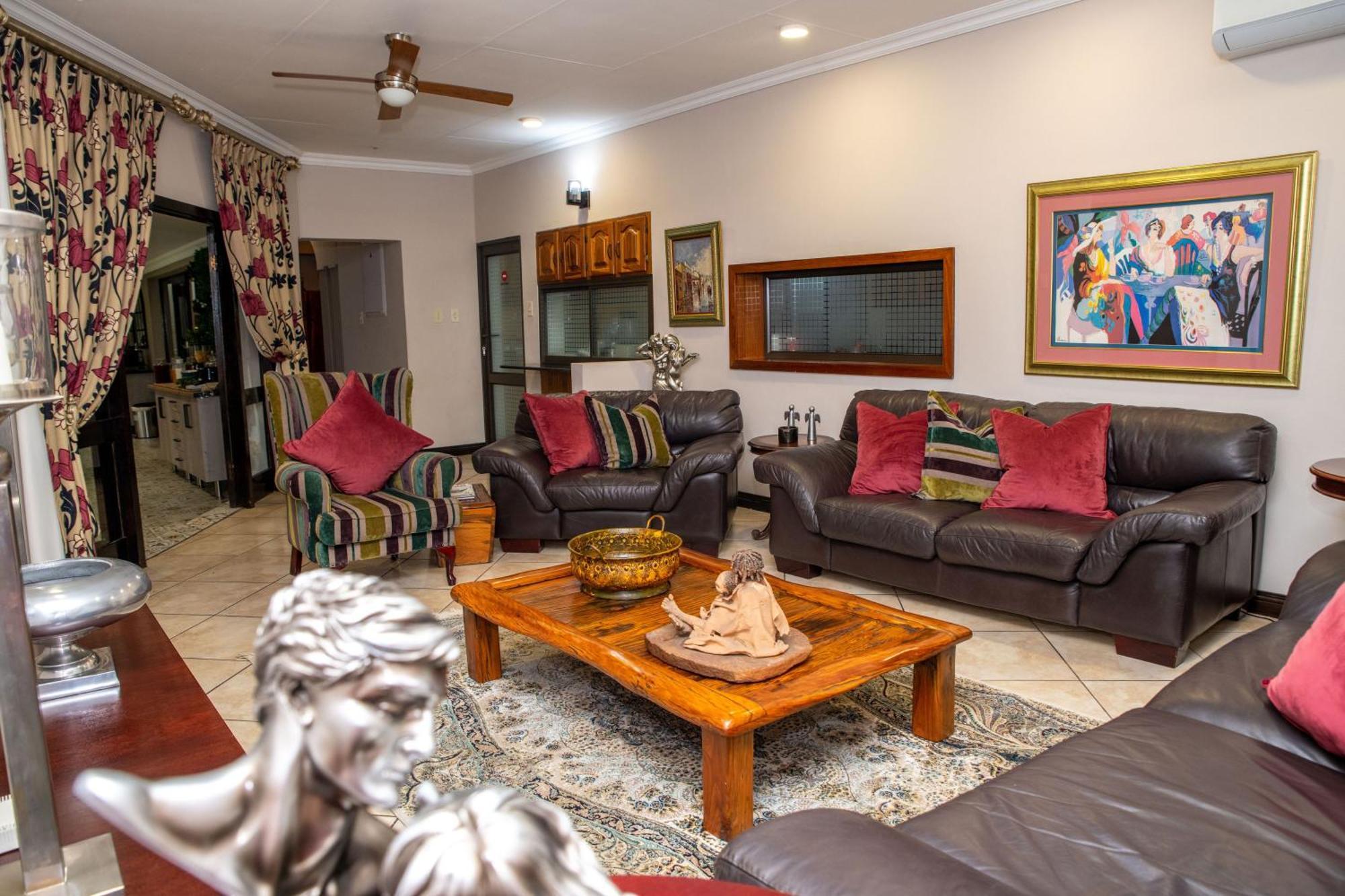 Iso'Bella Vita Guesthouse Phalaborwa Dış mekan fotoğraf