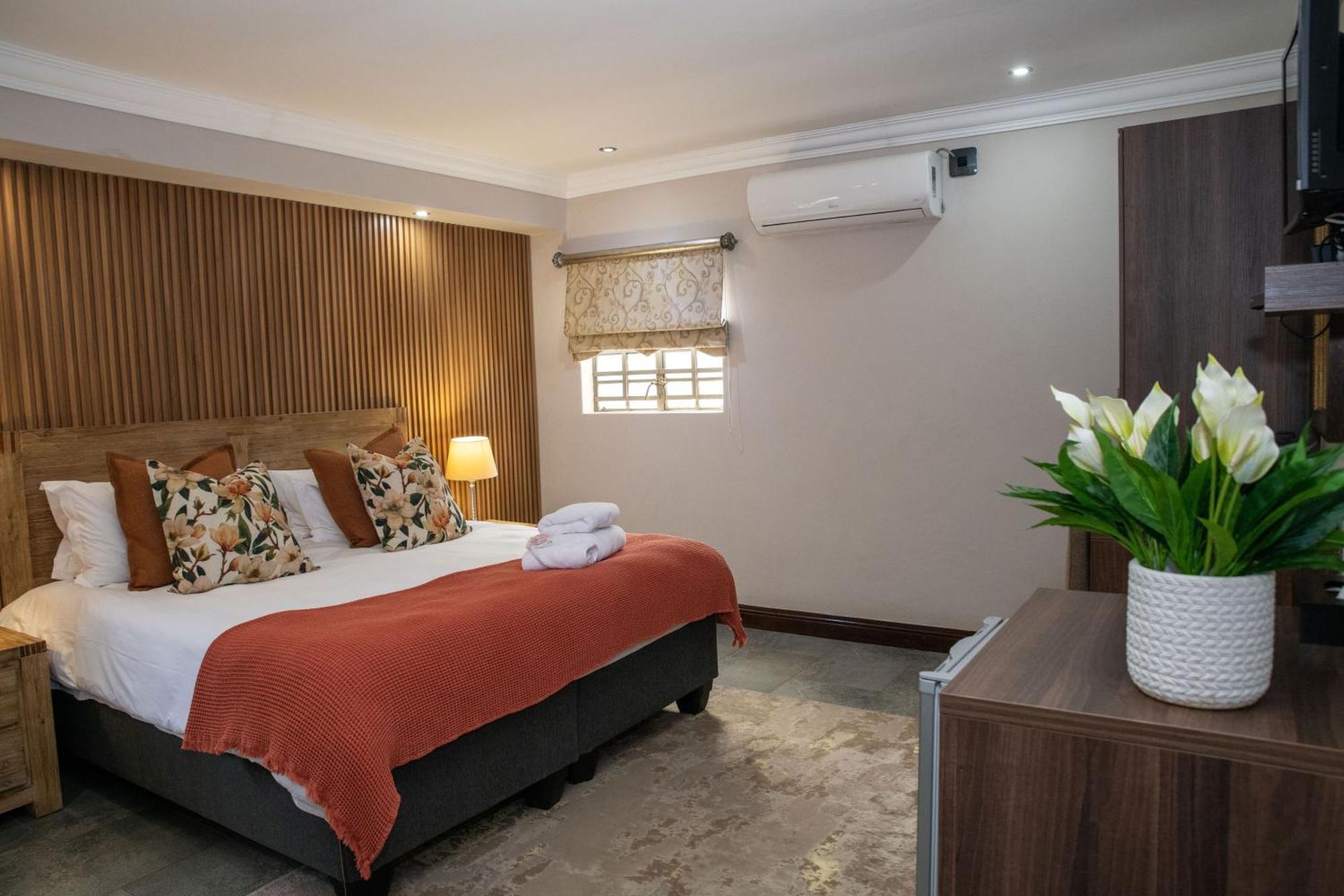 Iso'Bella Vita Guesthouse Phalaborwa Dış mekan fotoğraf