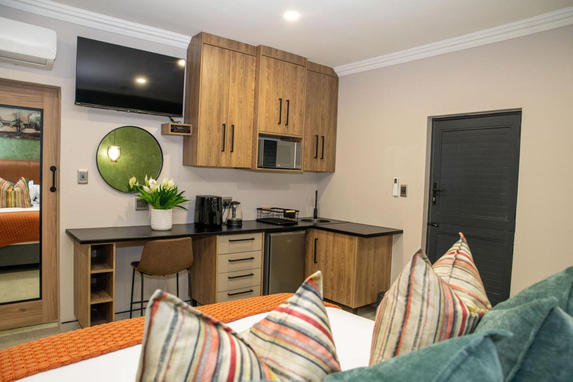 Iso'Bella Vita Guesthouse Phalaborwa Dış mekan fotoğraf